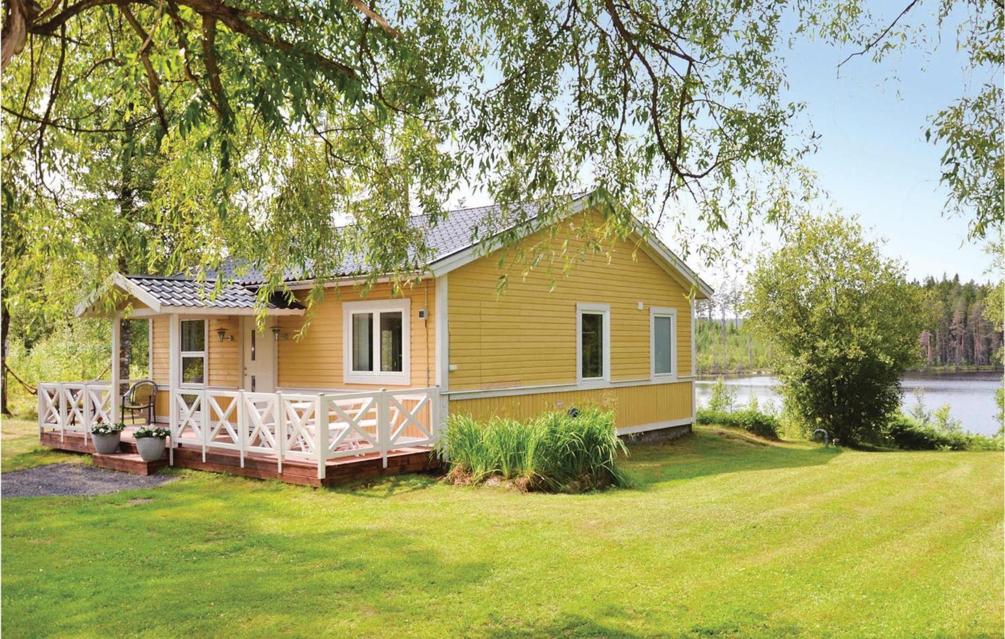 Nice Home In Sunne With Jacuzzi Alvsatern Εξωτερικό φωτογραφία